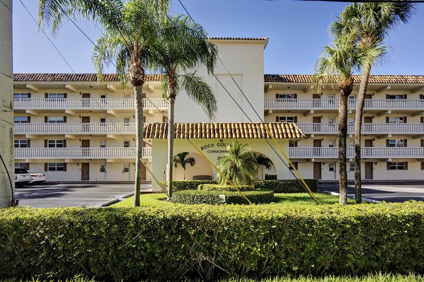 Wonderful Downtown Boca Raton Location, Short Stroll to - photo 2
