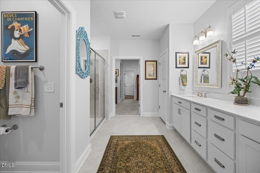 Welcome to 248 Falls Village Drive -- a stunning like-new home - photo 24