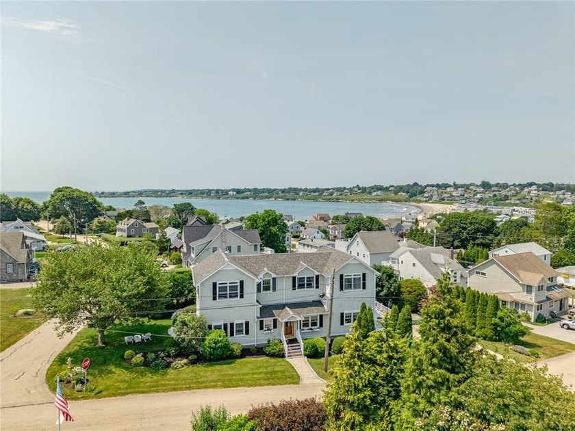 This Grand Gray Lady of Bonnet Shores sits high on the Cliff - photo 3