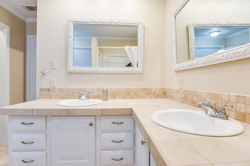Welcome to 3221 Ridgecrest in the highly desirable Southland - photo 17