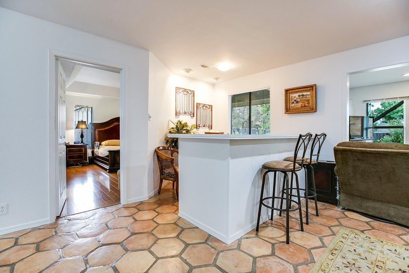 Welcome to 3221 Ridgecrest in the highly desirable Southland - photo 28