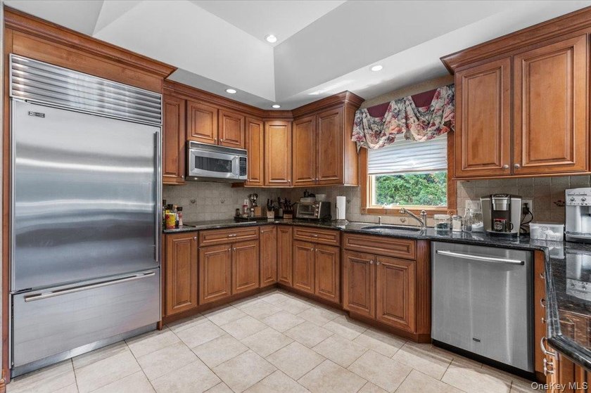 Nestled within the highly sought-after Harbor Green community of - photo 7