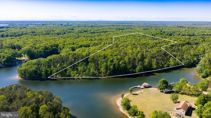 Exceedingly rare waterfront opportunity at Lake Anna: premium - photo 22