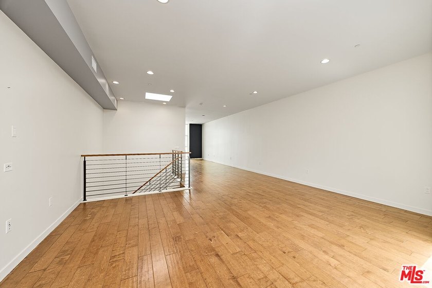 Enjoy beachside living in this bright and spacious two-story, 3 - photo 22
