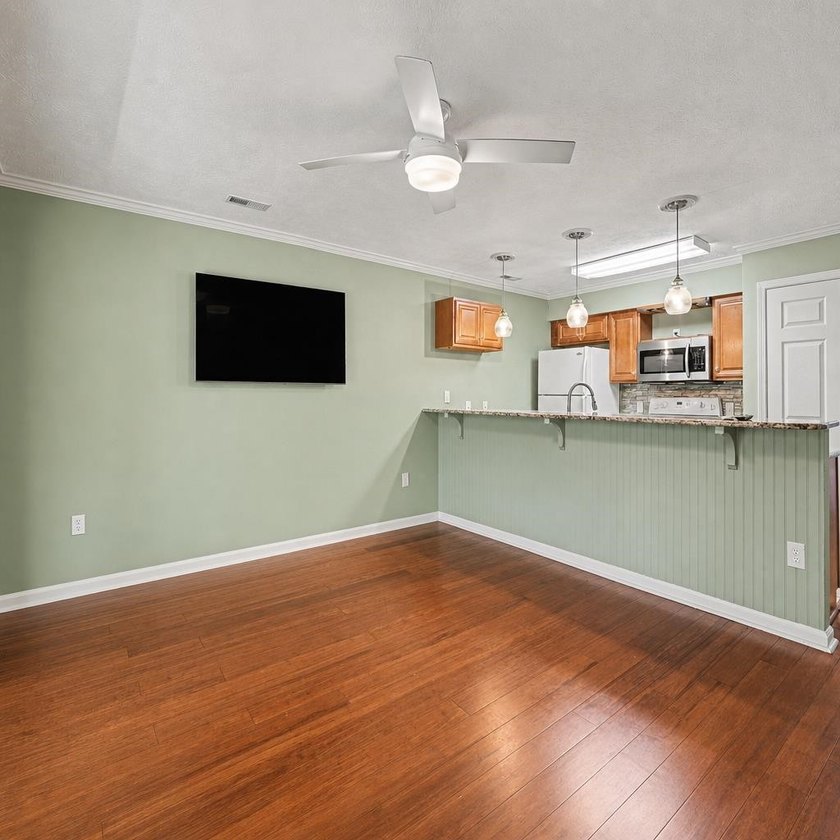 Welcome to Harbour Ridge, tucked inside the sought-after gated - photo 5