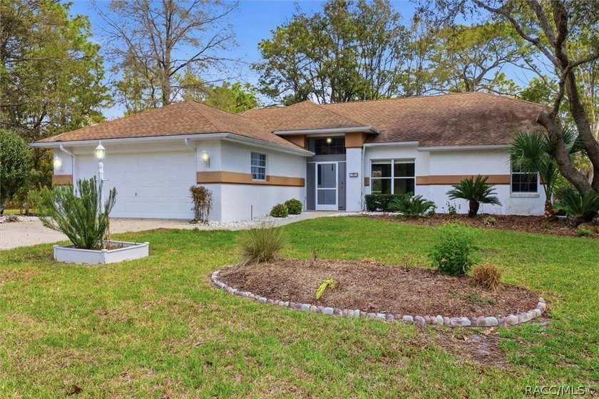 Welcome to this charming Florida home tucked away on a quiet - photo 35