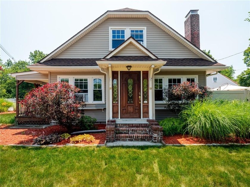 Thoughtfully updated while maintaining its classic character - photo 2