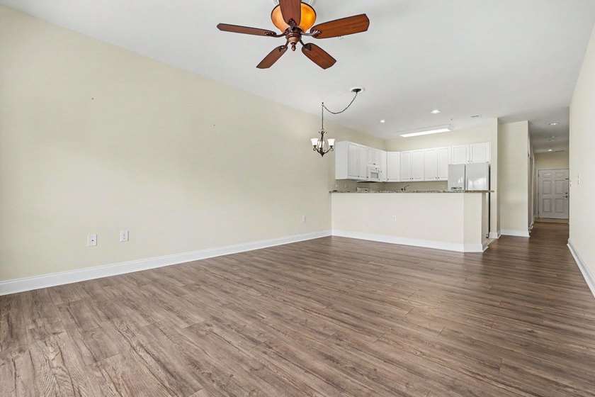 LOW PRICED condo available in World Tour Golf Links! Welcome to - photo 9