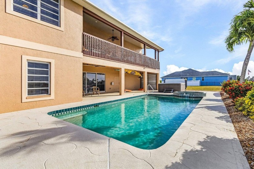 This CUSTOM RESORT STYLE HOME, has spectacle views and is - photo 2