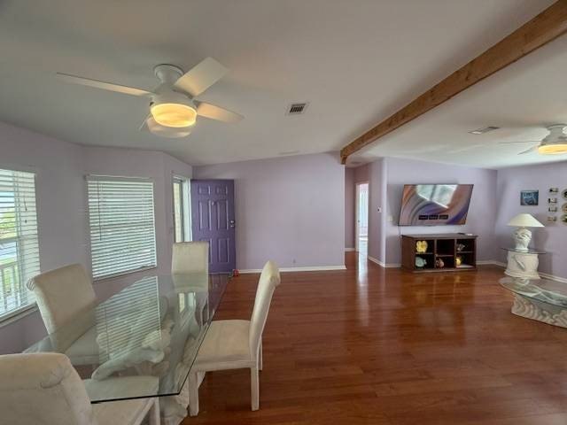 GOLF COURSE HOME FOR SALE - FURNISHED + GOLF CART INCLUDED! Move - photo 7