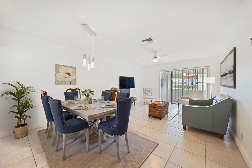 Welcome to this absolutely immaculate, furnished 1 bedroom 1 1/2 - photo 9
