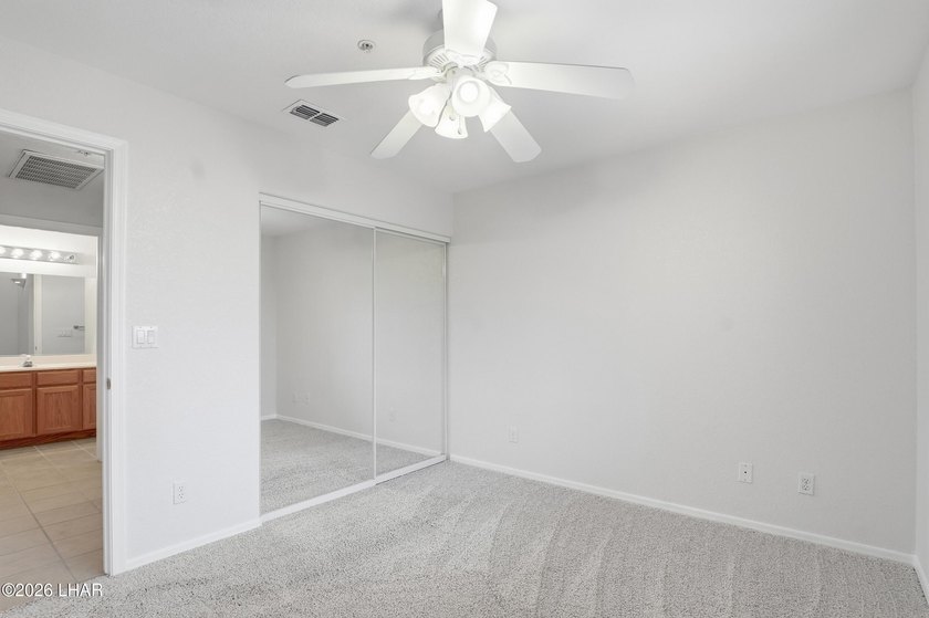 Welcome to Gleneagles Golf Estates! This freshly painted - photo 18