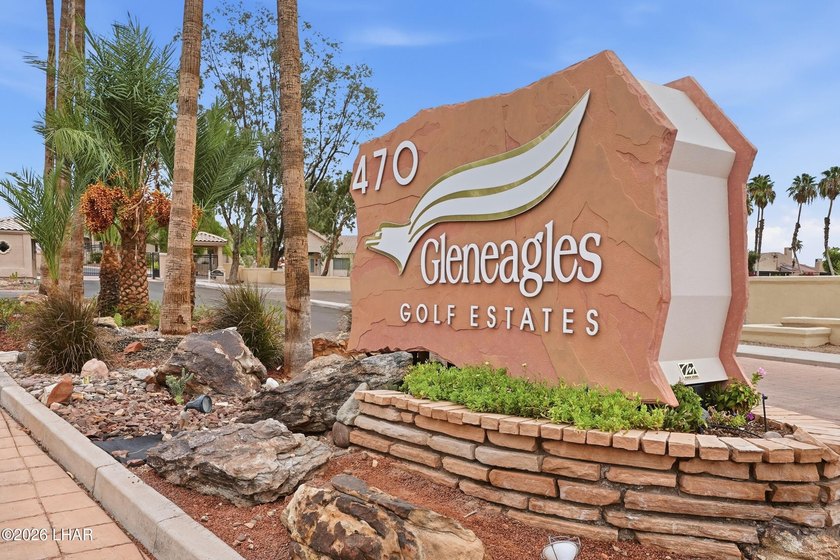 Welcome to Gleneagles Golf Estates! This freshly painted - photo 29