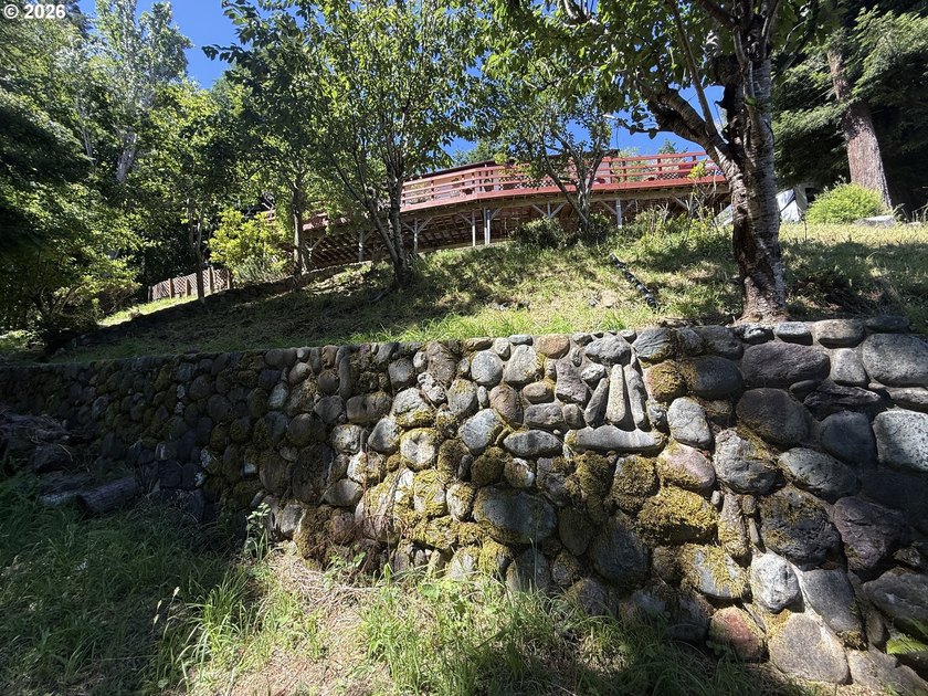 Mountain Views, Privacy &amp; Room for Everything! Nestled on 0.9 - photo 40