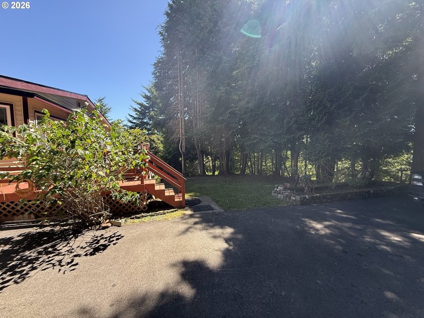 Mountain Views, Privacy &amp; Room for Everything! Nestled on 0.9 - photo 45