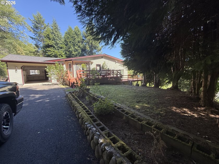 Mountain Views, Privacy &amp; Room for Everything! Nestled on 0.9 - photo 48