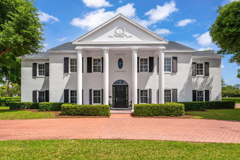 Experience the epitome of luxury in this meticulously maintained - photo 4