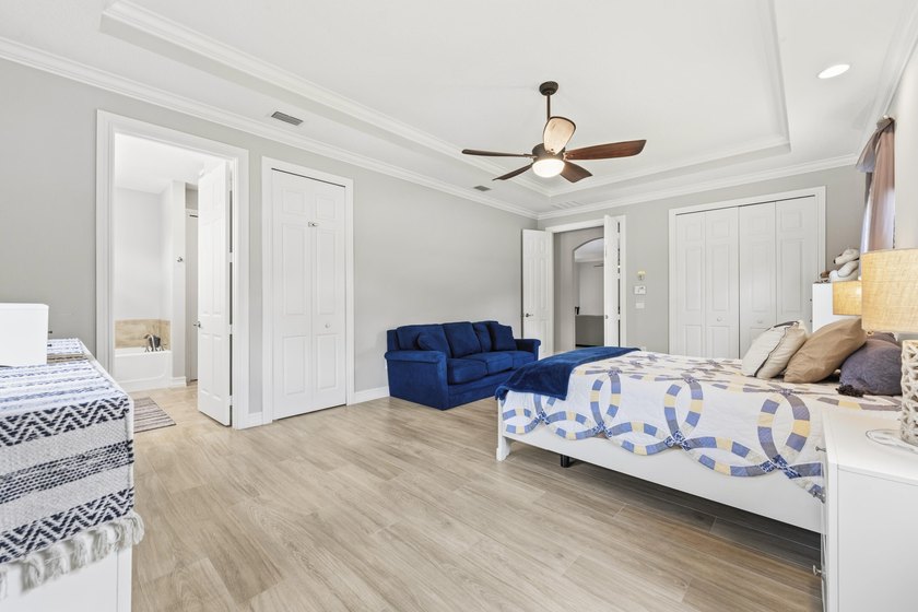 Beautifully maintained and loaded with upgrades, this 3-bedroom - photo 13