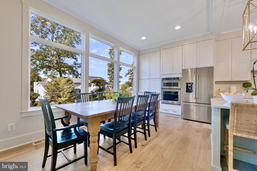 An exceptional opportunity to build your dream luxury waterfront - photo 19