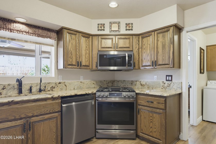 Welcome to 365 Jones Dr, a classic beauty located in one of Lake - photo 24