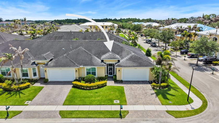 Beautifully maintained and loaded with upgrades, this 3-bedroom - photo 26