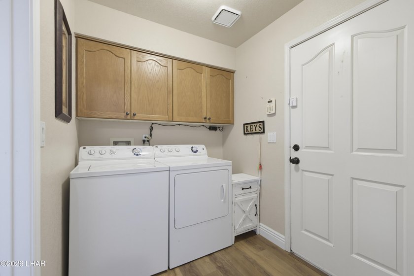 Welcome to 365 Jones Dr, a classic beauty located in one of Lake - photo 50