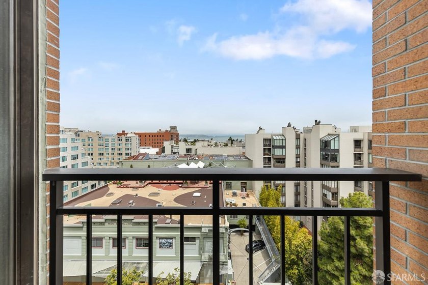 Seldom on the market. A 7th-floor two-bedroom, two-bath at 101 - photo 21