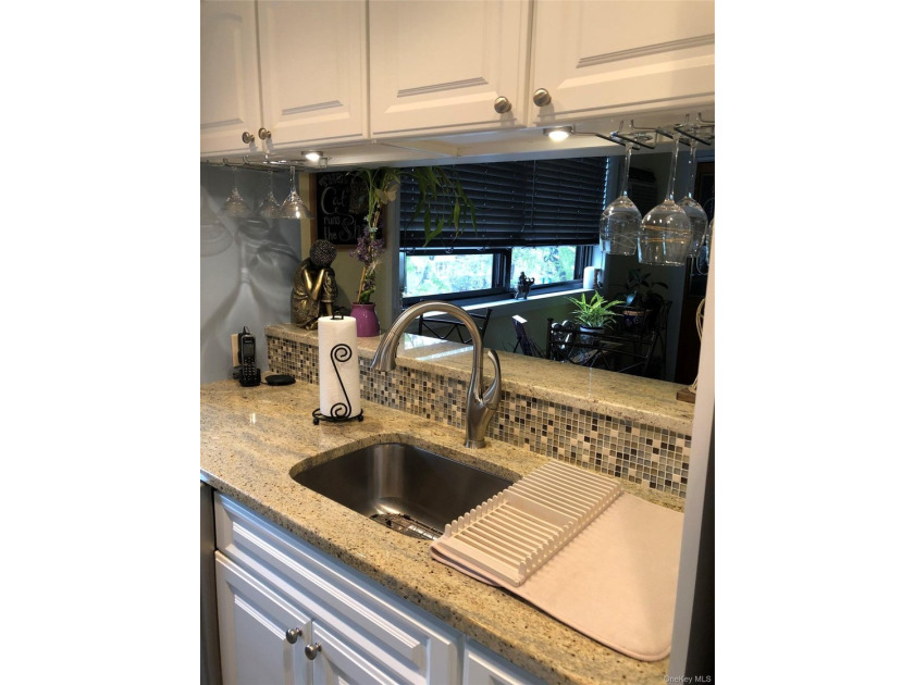 Rare For Sale, Totally Renovated First Class Materials And - photo 5