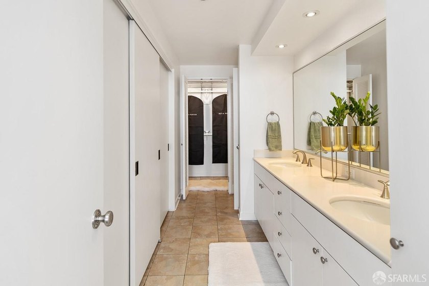 Seldom on the market. A 7th-floor two-bedroom, two-bath at 101 - photo 25