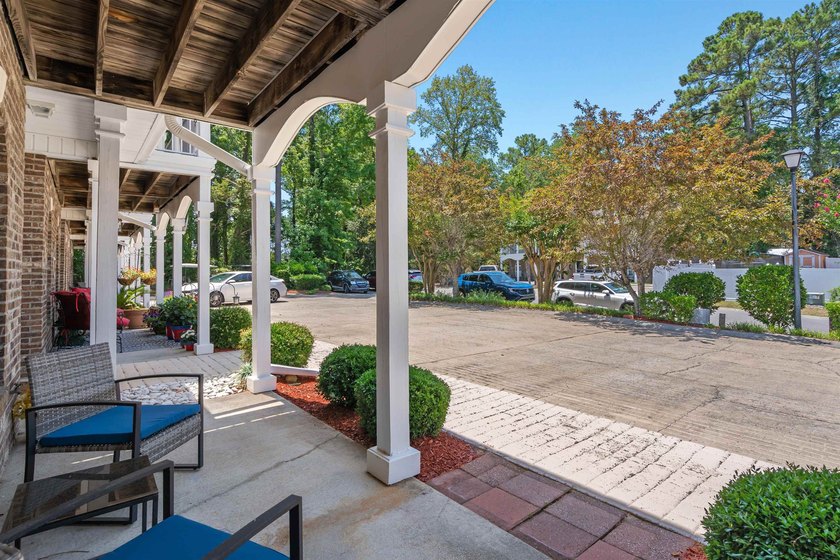 Welcome to 1418 Cane St. #4, a charming 3-bedroom, 2-bath - photo 5