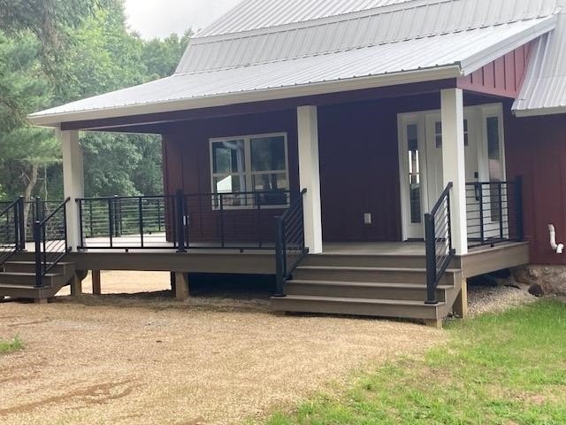 108 acre farmette w/3 homes located on a dead end road. Has - photo 4
