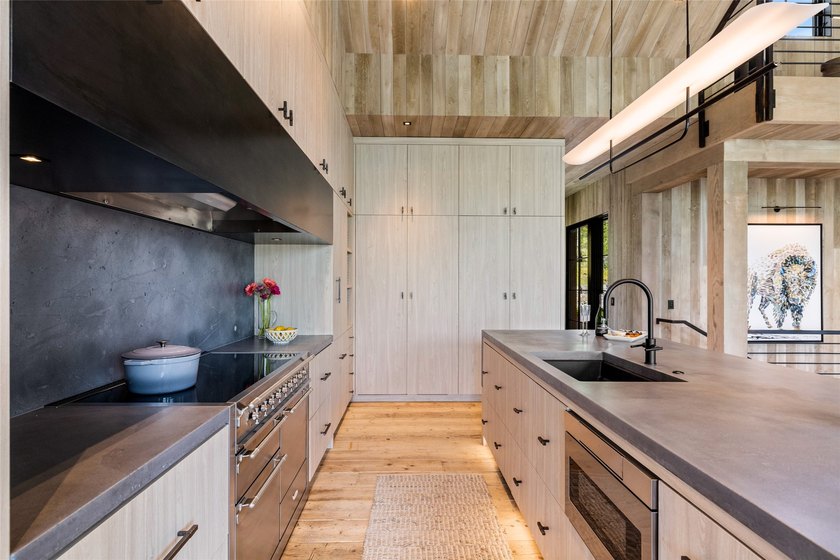 As seen in Forbes, 44 Elk Highlands is a exquisitely designed - photo 36