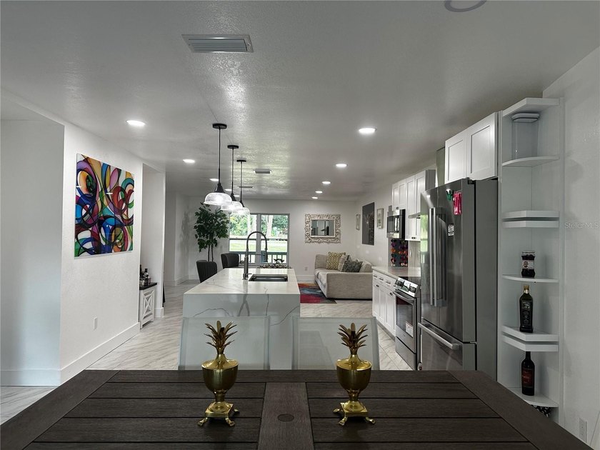 Estate-sized property on 1.2 acres with an HOA of only about - photo 7
