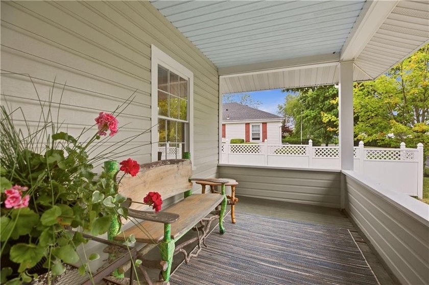 Set on a beautifully landscaped .14-acre lot, this 2-bedroom - photo 7
