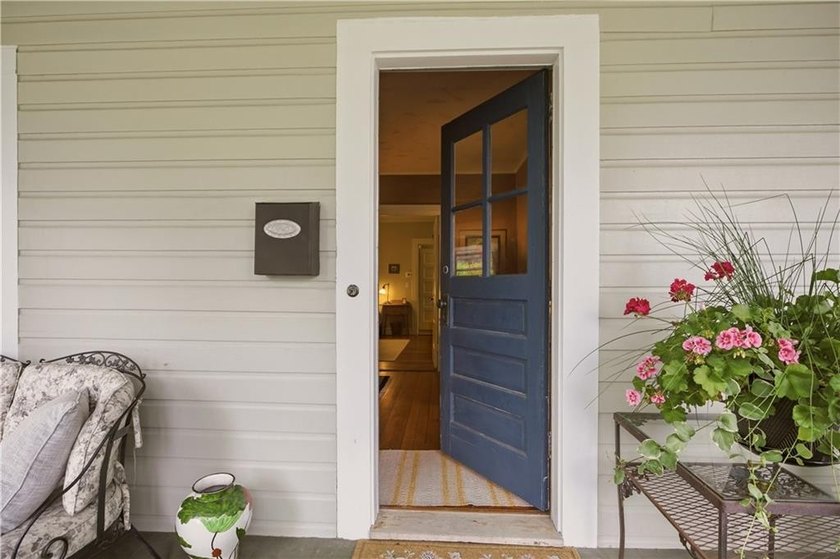 Set on a beautifully landscaped .14-acre lot, this 2-bedroom - photo 8