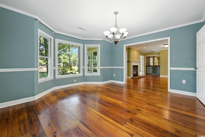 PRICE REDUCED !!! *Luxury Living on the Links* with an elegant - photo 11