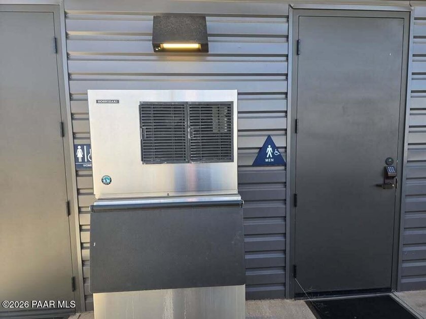 14' X 45' Storage Condo! Conventiently located off of HWY 89A - photo 13