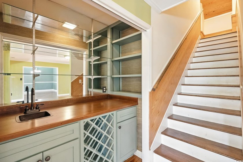 PRICE REDUCED !!! *Luxury Living on the Links* with an elegant - photo 22