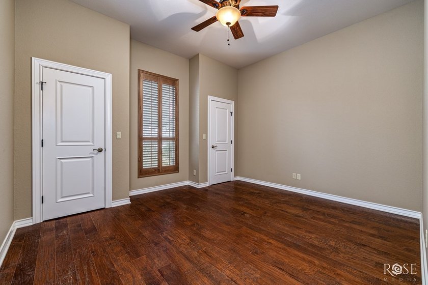 Welcome to 5533 Club Park Way in San Angelo's desirable Bentwood - photo 22