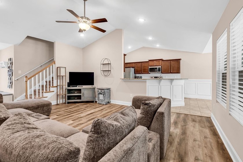 Come and see this beautiful home now available in Clear Pond! - photo 8