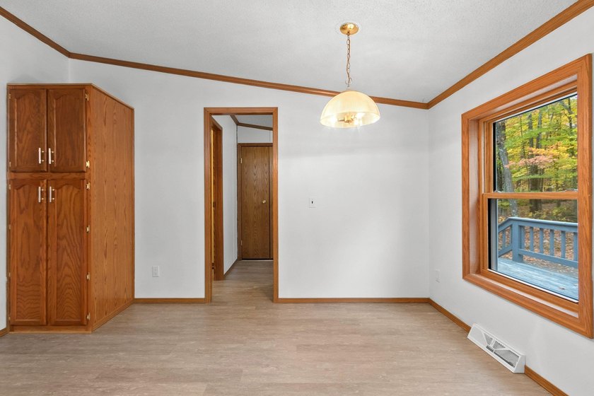 A unique chance to acquire 165' of frontage and more than 1 acre - photo 5