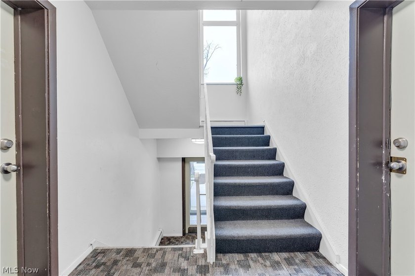 This is an outstanding opportunity to acquire a well-maintained - photo 4