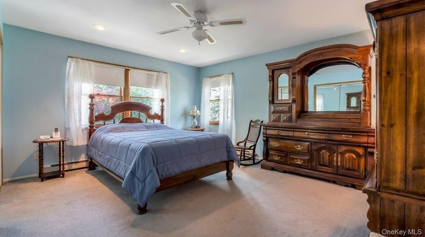 Rare and incredibly unique expanded oversized Colonial offering - photo 30