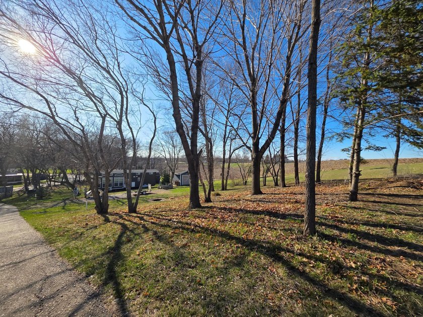 Welcoming, spacious lot near the pool and primary bath house at - photo 20