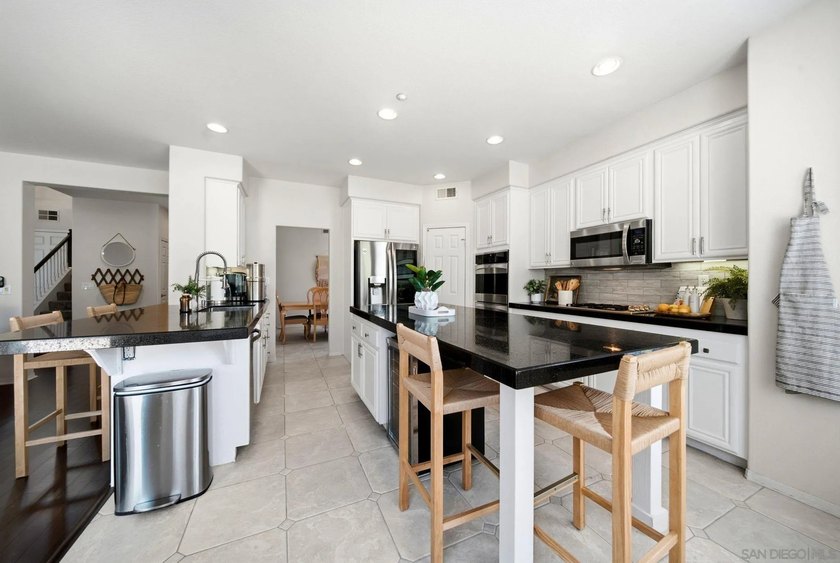 Located within Rancho San Pasqual, one of Escondido's best kept - photo 7