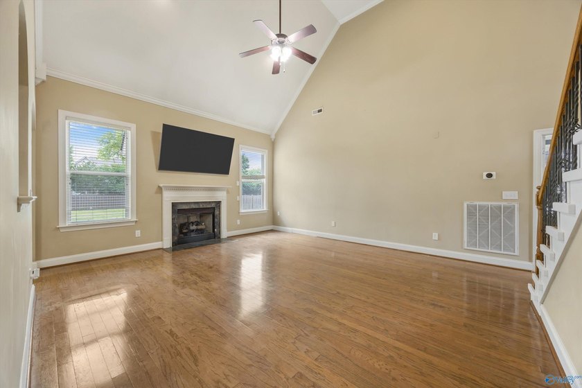 Located in the beautiful Lake Forest subdivision, this home - photo 8