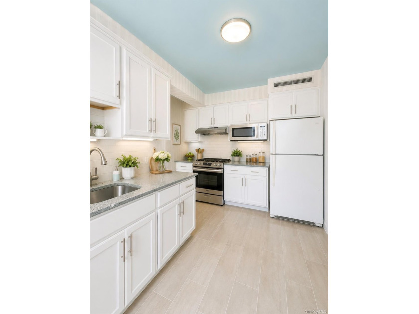 Welcome to this wonderful Junior 4 home that offers 2 bedrooms - photo 4