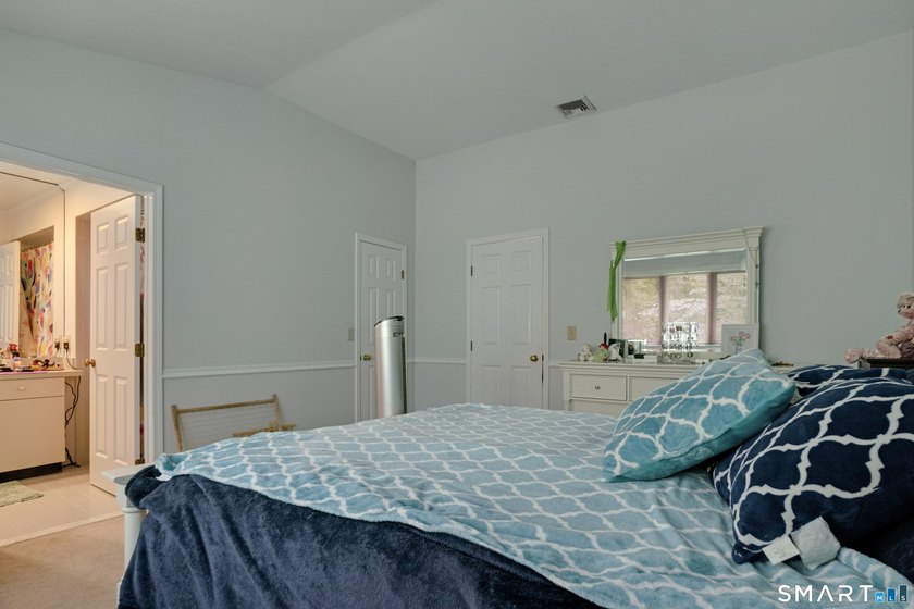 Welcome to Lake Place, one of Danbury's most sought-after - photo 11
