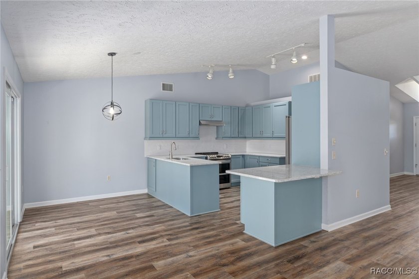 Tucked within the highly sought-after Riverhaven Village - photo 11