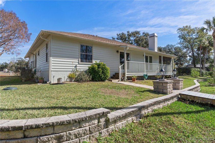 Tucked within the highly sought-after Riverhaven Village - photo 37